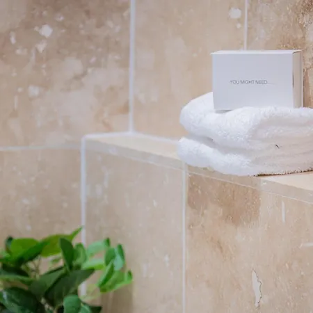 度假居 Dwarf Hall -