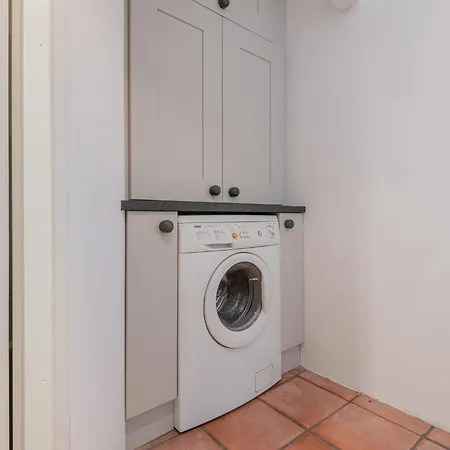 度假居 Dwarf Hall -