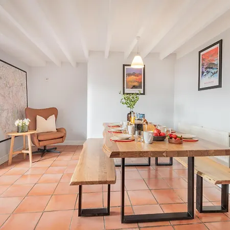 Dwarf Hall - 度假居