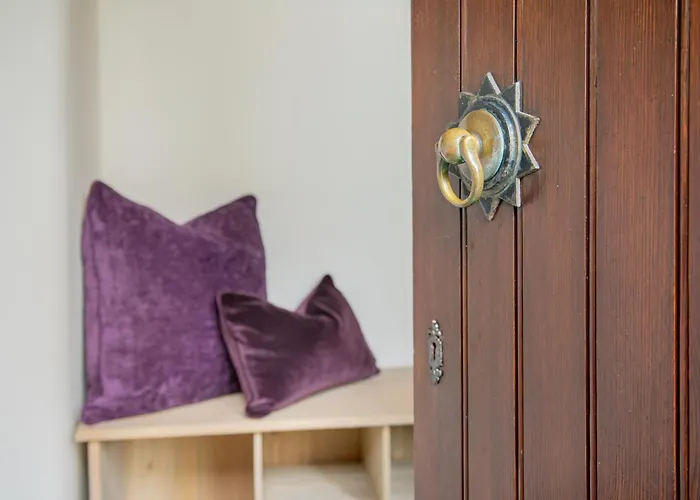 Feriehus Dwarf Hall - *